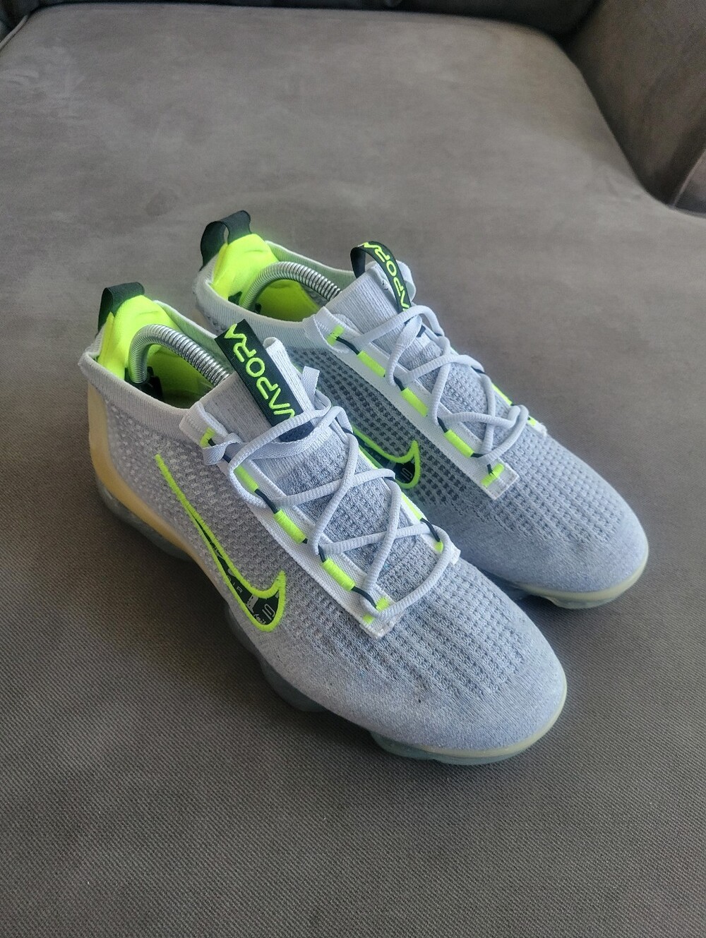 Size 10 - Nike Air Vapormax 2021 Flyknit Logo Pack - Wolf Grey Volt